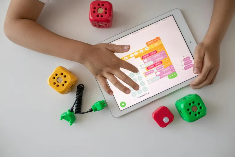 Those 'Educational' Bilingual Toys Are Teaching Your Kid Less Than You Think