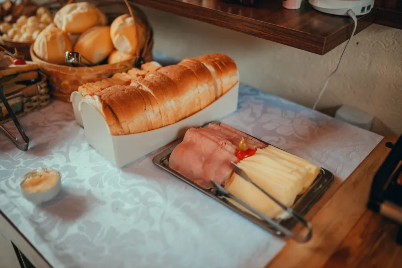 That Hotel Breakfast Buffet Isn't a Perk — It's a Pricing Strategy Wearing a Bow