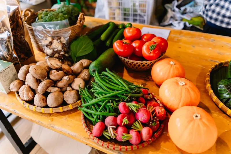 The Farm-to-Table Menu Sounds Honest — The Supply Chain Behind It Is a Little More Complicated