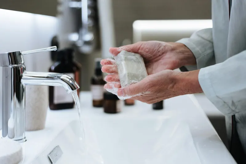 The Water Temperature That Actually Cleans Your Hands Has Nothing to Do With Heat